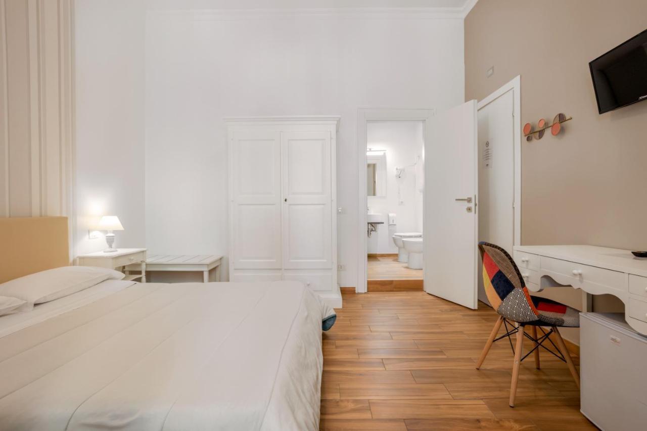 B&B Palermo Bella Rooms And Suites Bagian luar foto