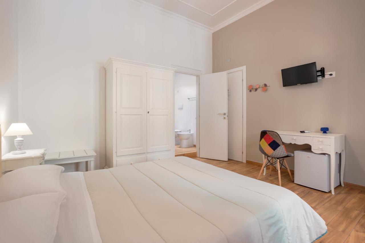 B&B Palermo Bella Rooms And Suites Bagian luar foto