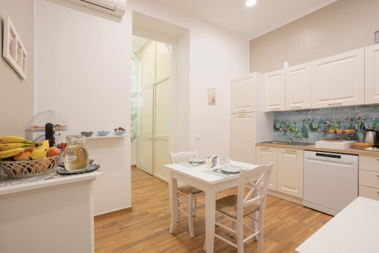 B&B Palermo Bella Rooms And Suites Bagian luar foto