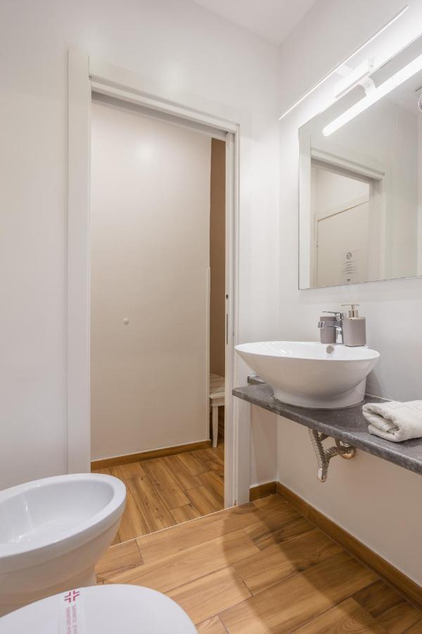 B&B Palermo Bella Rooms And Suites Bagian luar foto